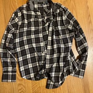Izod Black and White Checkered Casual Shirt